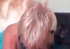 Cheap slut is having an awesome bestial action